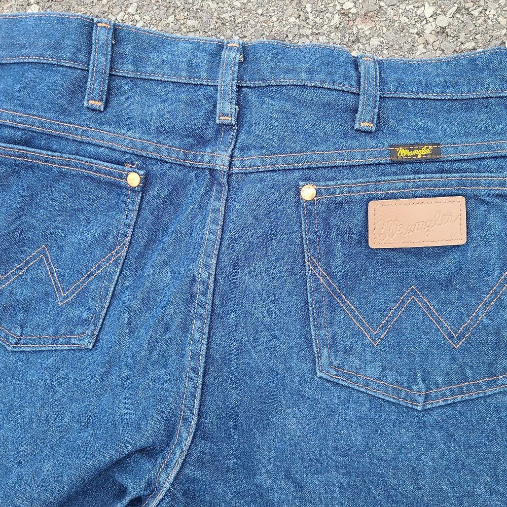 NEW men's Wrangler 33 x 36 936DEN cowboy cut rigid slim jeans mens 093ADEN